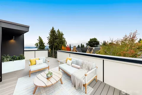 3400 E Spring St, Seattle, WA 98122 photo 32