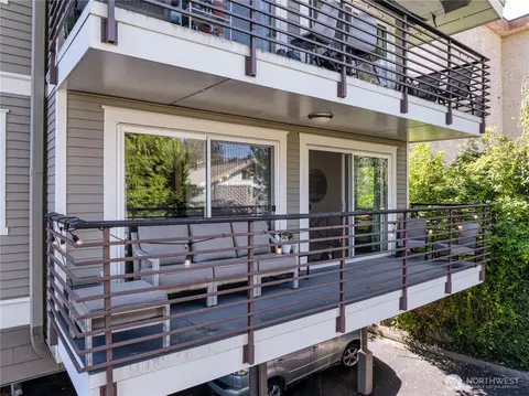 2830 NW 56th St #306, Seattle, WA 98107