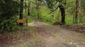 50 N Canvasback Pl, Hoodsport, WA 98548