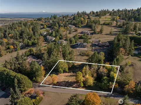 1051 Fox Hollow Rd, Sequim, WA 98382