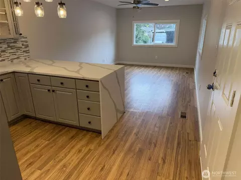 11510 E Riverside Dr #48, Bothell, WA 98011 photo 8