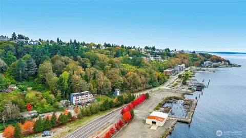 2255 Harbor Ave SW, Seattle, WA 98126
