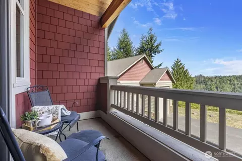 Exterior - 25323 182nd St E, Orting, WA 98360 photo 3 of 12