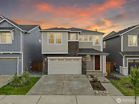 15017 Tyee Dr E, Bonney Lake, WA 98391