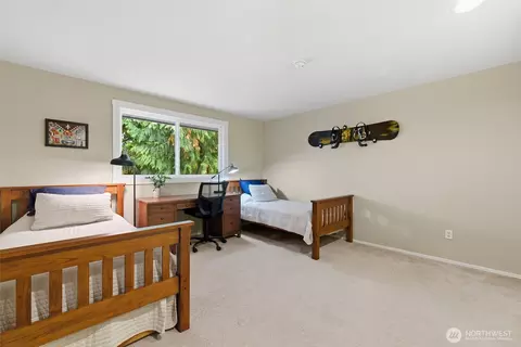 Bedroom - 14131 21st Dr SE, Mill Creek, WA 98012 photo 4 of 4