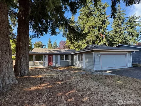 2025 Hemlock St SE, Auburn, WA 98092