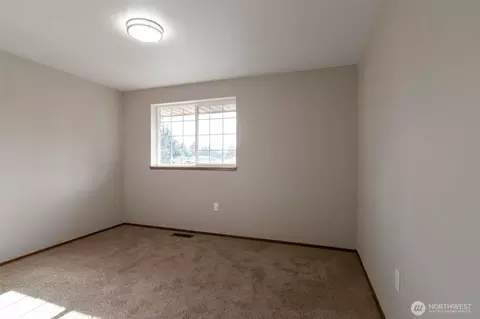 Bedroom - 817 89th St SE, Everett, WA 98208 photo 4 of 7