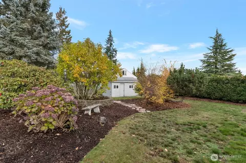 Exterior - 817 89th St SE, Everett, WA 98208 photo 5 of 11