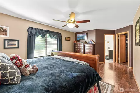 Bedroom - 2306 215th St E, Spanaway, WA 98387 photo 3 of 3