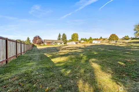 Exterior - 2306 215th St E, Spanaway, WA 98387 photo 11 of 14