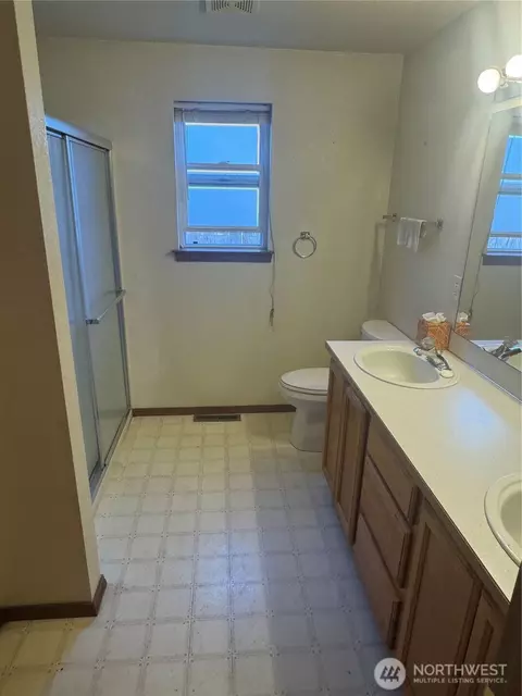5920 Compton Loop SE, Lacey, WA 98513 photo 23
