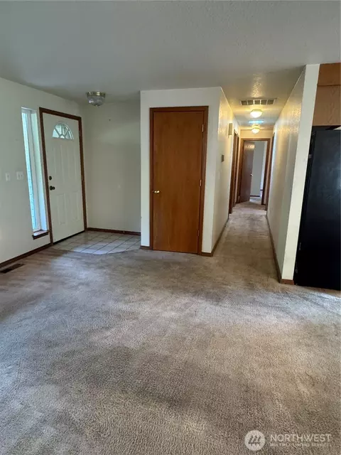5920 Compton Loop SE, Lacey, WA 98513 photo 9