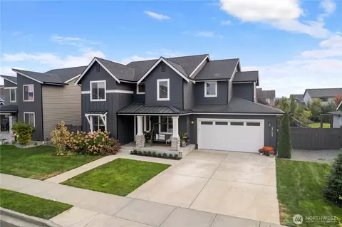 2752 Terry Ct, Enumclaw, WA 98022