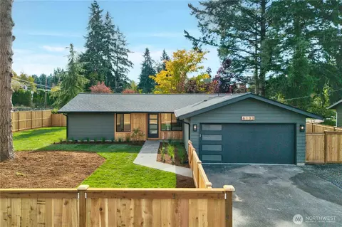 6133 NE 200th St, Kenmore, WA 98028