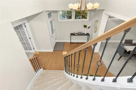 Entry Way - 1210 146th St SE, Mill Creek, WA 98012 photo 2 of 5