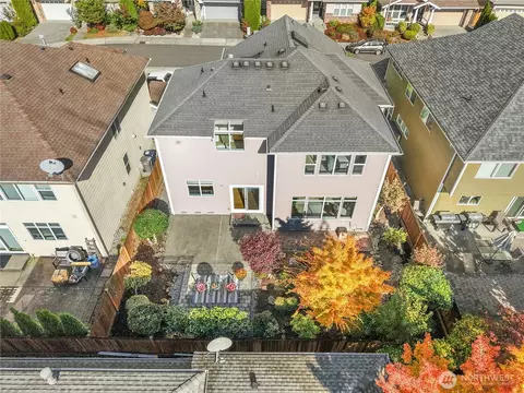 View/Area - 1210 146th St SE, Mill Creek, WA 98012 photo 1 of 5