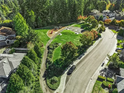 View/Area - 1210 146th St SE, Mill Creek, WA 98012 photo 5 of 5
