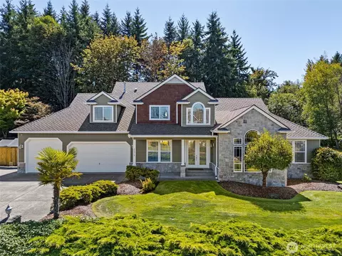 20918 7th Street Ct E, Lake Tapps, WA 98391