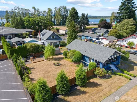 1306 B St, Washougal, WA 98671