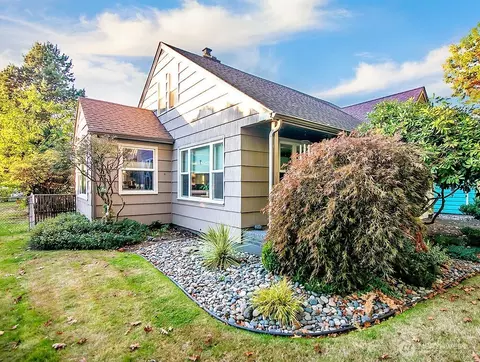 571 26th Ave, Longview, WA 98632