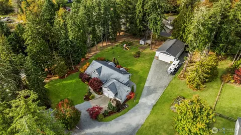 805 293rd St E, Roy, WA 98580