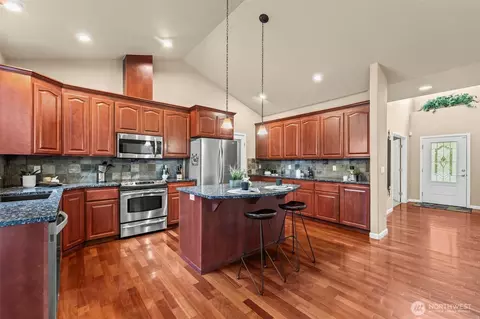 805 293rd St E, Roy, WA 98580 photo 13