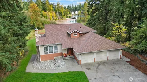 7402 182nd Ave E, Bonney Lake, WA 98391