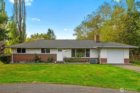 16224 Roosevelt Rd, Snohomish, WA 98290