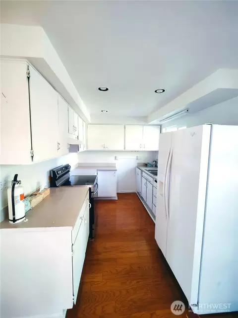 Kitchen - 2923 Silver Crest Dr, Mill Creek, WA 98012 photo 1 of 1