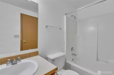 Bath - 17216 13th Ave E, Spanaway, WA 98387 photo 2 of 2