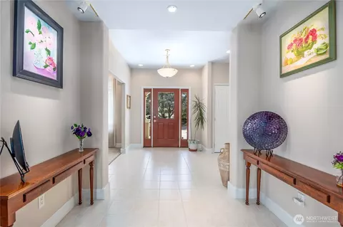 Entry Way - 8620 W Richardson Rd, Pasco, WA 99301 photo 1 of 3