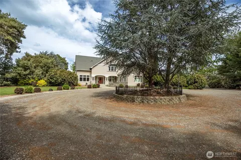 8620 W Richardson Rd, Pasco, WA 99301
