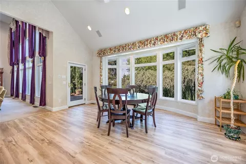 Dining - 8620 W Richardson Rd, Pasco, WA 99301 photo 1 of 2
