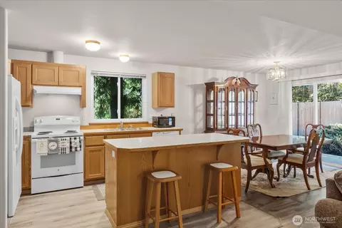 Kitchen - 11024 17th Pl W, Everett, WA 98204 photo 1 of 3
