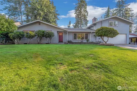 306 144th St E, Tacoma, WA 98445