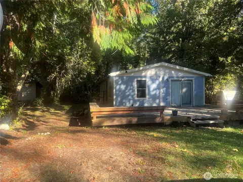 2136 Culp Ct, Point Roberts, WA 98281