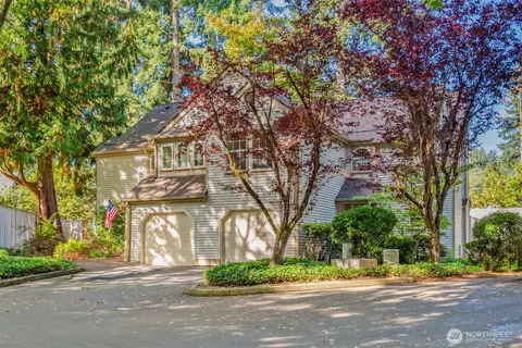 10102 NE 135th Ln UNIT 8, Kirkland, WA 98034