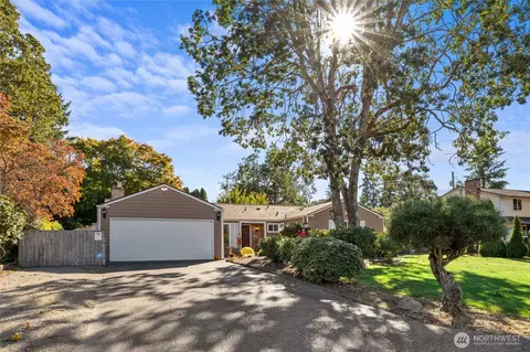 7806 Jade Dr SW, Lakewood, WA 98498