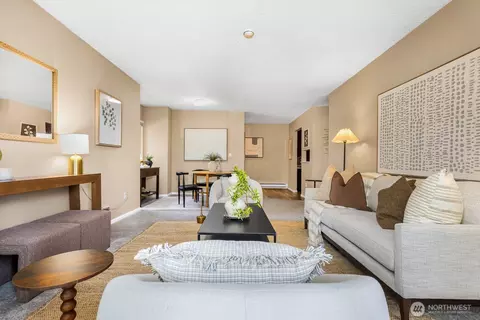 4823 180th St SW #H203, Lynnwood, WA 98037