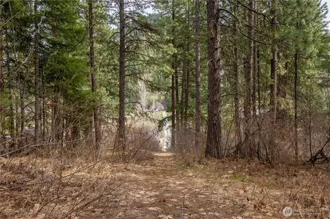 1 Chumstick Hwy, Leavenworth, WA 98826