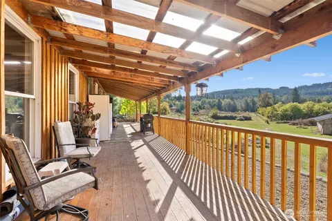 259 10 Tooley Rd, Toledo, WA 98591