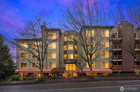 8745 Greenwood Ave N #311, Seattle, WA 98103