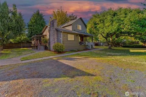 303 NW 1st Ave, Kelso, WA 98626