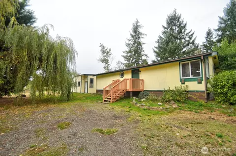 8413 Pepperidge Ln SE, Yelm, WA 98597