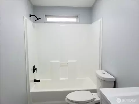 1953 Pine Cone Ave #106, Enumclaw, WA 98022 photo 30