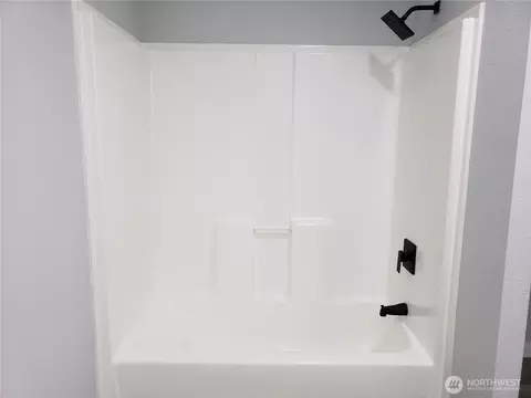 1953 Pine Cone Ave #106, Enumclaw, WA 98022 photo 23