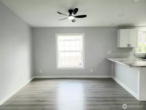 1953 Pine Cone Ave #106, Enumclaw, WA 98022 photo 7