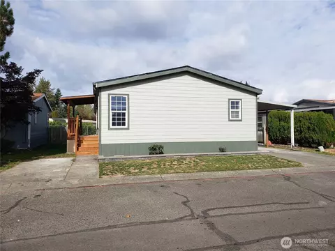 1953 Pine Cone Ave #106, Enumclaw, WA 98022