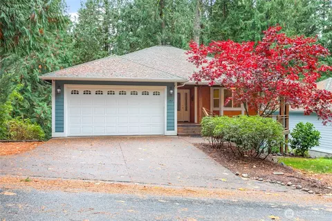 142 Polo Park Dr, Bellingham, WA 98229