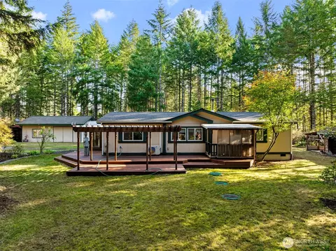 61 Kristina Ln, Shelton, WA 98584